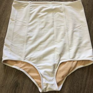 Kortni Jeane Extended Ribbed White Bottoms